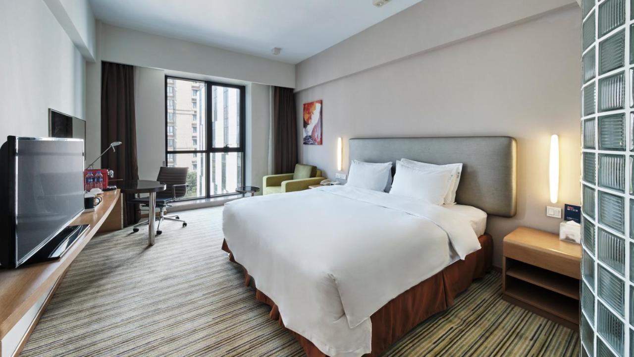 Holiday Inn Express Shanghai Gongkang By Ihg Exterior foto
