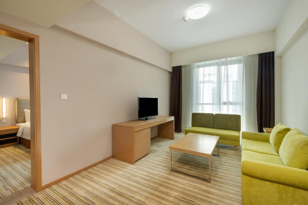 Holiday Inn Express Shanghai Gongkang By Ihg Exterior foto
