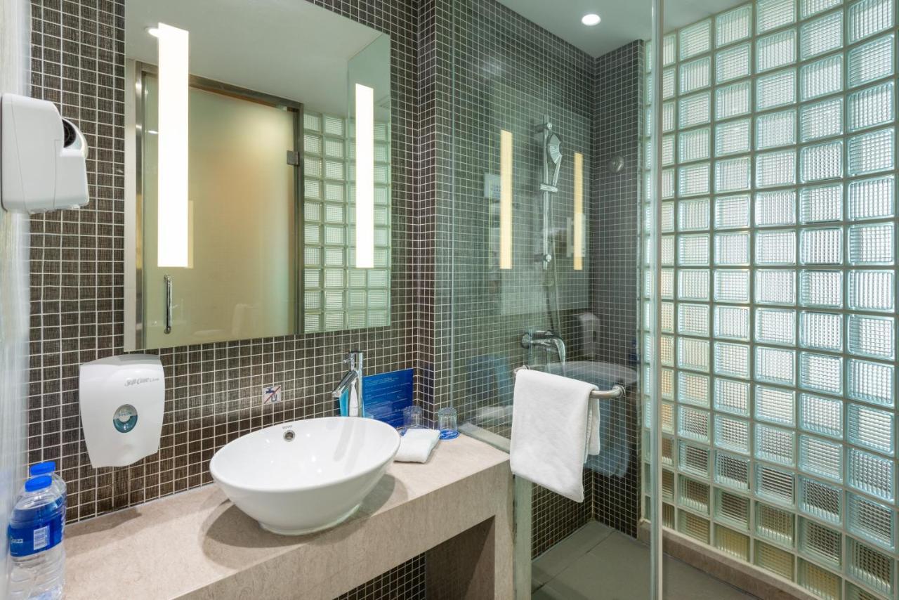 Holiday Inn Express Shanghai Gongkang By Ihg Exterior foto